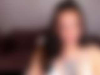 Elisa-Reev1s's Live Sex Cam Show