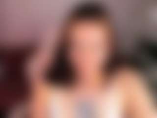 Elisa-Reev1s's Live Sex Cam Show