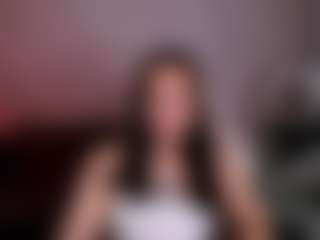 Live cam show with Elisa-Reev1s - Full Nudity on Gym Cam Girls