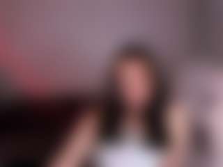 Elisa-Reev1s's Live Sex Cam Show