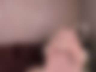 Live cam show with Elisa-Reev1s - BBW on CSO-WL