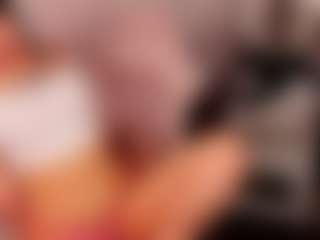 Elisa-Reev1s's Live Sex Cam Show