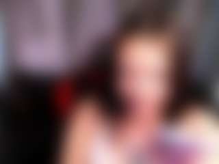 Elisa-Reev1s's Live Sex Cam Show