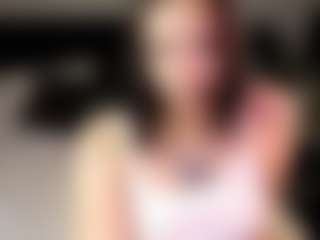Live cam show with Elisa-Reev1s - Moaning on SpankPalCams