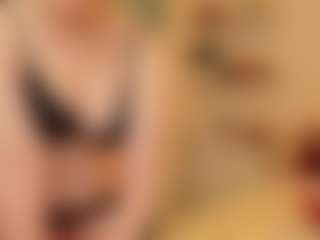 HoneylenaXS's Live Sex Cam Show