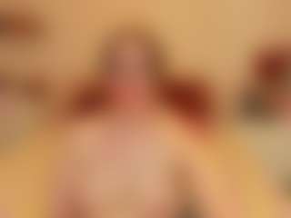 HoneylenaXS's Live Sex Cam Show