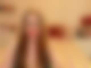 Live cam show with HoneylenaXS - Middle Aged on Camsoda