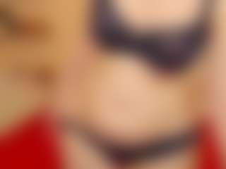 HoneylenaXS's Live Sex Cam Show