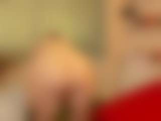 Live cam show with HoneylenaXS - Middle Aged on Camsoda