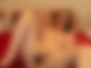 HoneylenaXS's Live Sex Cam Show