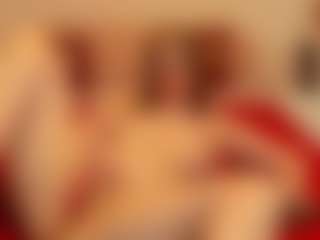 HoneylenaXS's Live Sex Cam Show