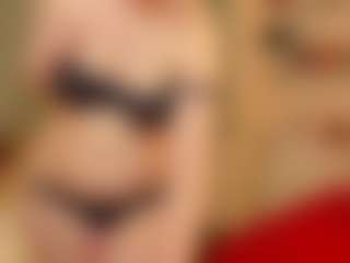 HoneylenaXS's Live Sex Cam Show