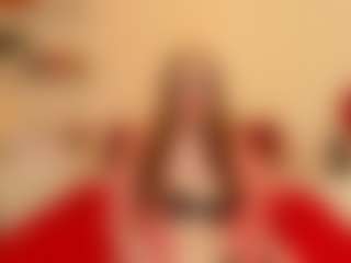 Live cam show with HoneylenaXS - Middle Aged on Camsoda