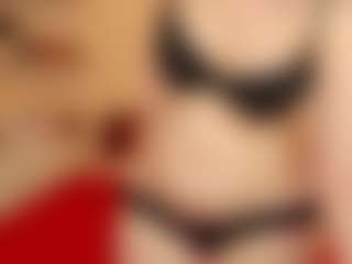 HoneylenaXS's Live Sex Cam Show