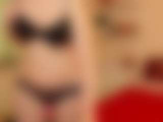 Live cam show with HoneylenaXS - Mature on eurowanks.com
