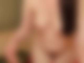 HoneylenaXS's Live Sex Cam Show