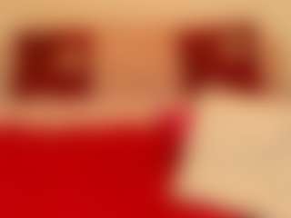 HoneylenaXS's Live Sex Cam Show