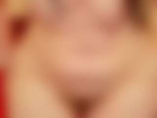 HoneylenaXS's Live Sex Cam Show