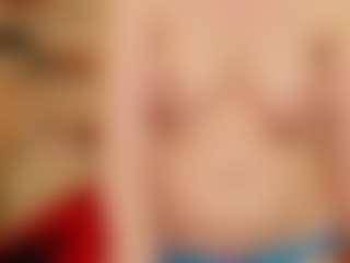 HoneylenaXS's Live Sex Cam Show