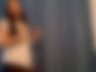 Live cam show with KerriJenison - Nipple Piercings on liverealitysex.com