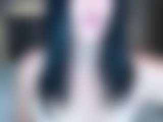 Kira-kirkros's Live Sex Cam Show