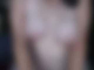 Live cam show with Kira-kirkros - New BBW on livesuperchat.net