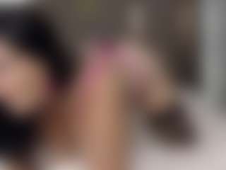 Kira-kirkros's Live Sex Cam Show