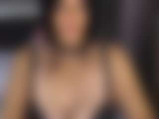 Live cam show with Kira-kirkros - Blue Eyes on madthumbs