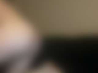 krissybarbie0825's Live Sex Cam Show