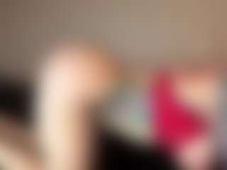 krissybarbie0825's Live Sex Cam Show