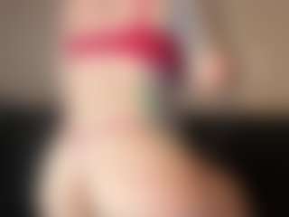 krissybarbie0825's Live Sex Cam Show