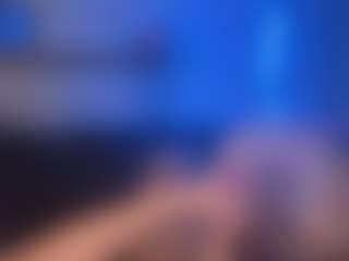 Live cam show with krissybarbie0825 - Cum on xfollow cams