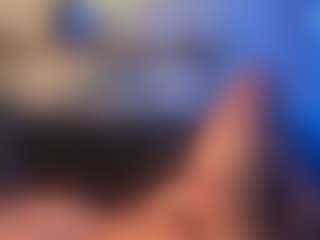 krissybarbie0825's Live Sex Cam Show