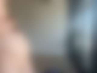 Live cam show with krissybarbie0825 - Natural on Camsoda