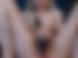LauraineMisti's Live Sex Cam Show