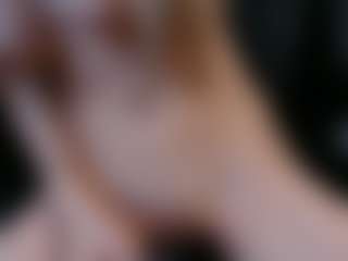 Live cam show with LauraineMisti - Butt Plug on Free Soda