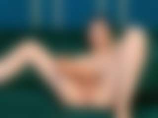 Live cam show with LauraineMisti - Butt Plug on Dolls Live