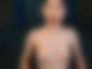 Live cam show with LauraineMisti - Natural on liverealitysex.com