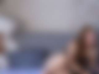 Live cam show with LisaDevis - Brown Hair on justonemore.cc