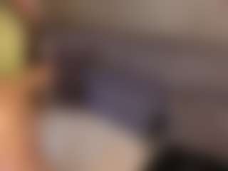 Live cam show with LisaDevis - Public on liverealitysex.com