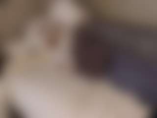 Live cam show with LisaDevis - Flash on Sex Cam Show