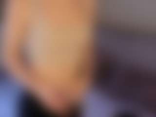 Live cam show with LisaDevis - Toys on SinfulBabes