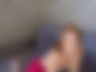 Live cam show with LisaDevis - New Blowjob on TeamSkeetLive