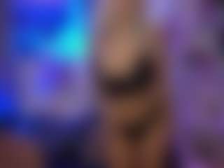 LucyCutie's Live Sex Cam Show