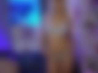 LucyCutie's Live Sex Cam Show