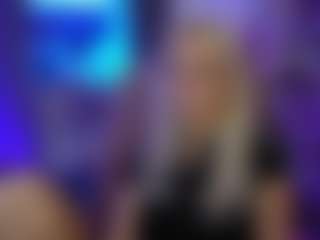 LucyCutie's Live Sex Cam Show
