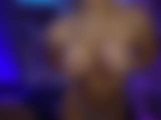 LucyCutie's Live Sex Cam Show