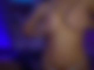 LucyCutie's Live Sex Cam Show