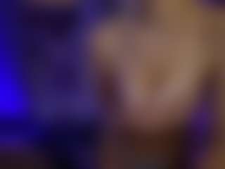 LucyCutie's Live Sex Cam Show