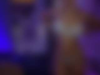 Live cam show with LucyCutie - Tease on Dolls Live